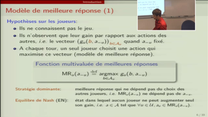 Auto-optimisation des réseaux sans fil: une approche par la théorie des jeux